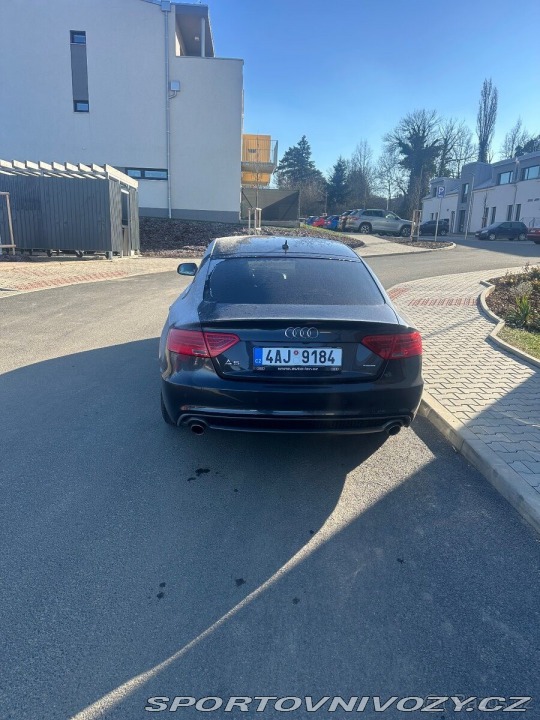 Audi A5 3,0   TDI V6 quattro 180 1800
