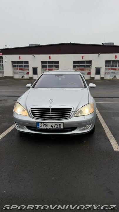Mercedes-Benz S 2,0 w221 2008