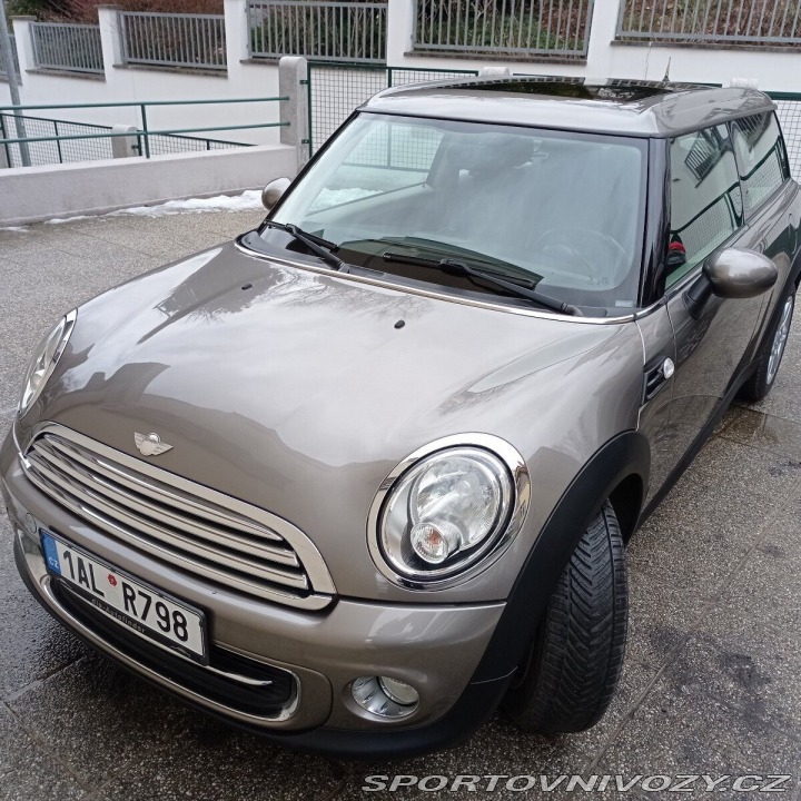 Mini Clubman 1,6   Cooper 2012