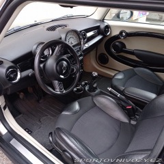Mini Clubman 1,6   Cooper 2012