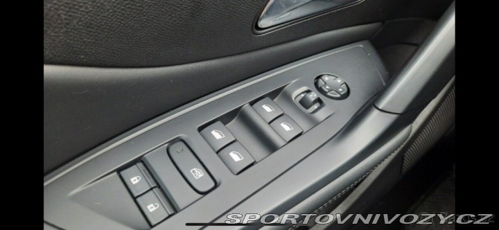 Peugeot 308 1,5 SW BHDI EAT8 2024