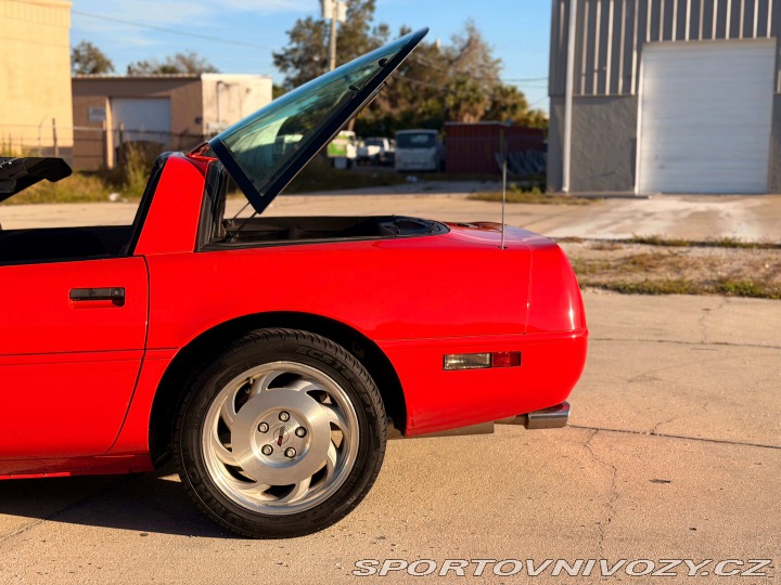 Chevrolet Corvette C4 LT1 5.7 V8 50 856 mil 1993