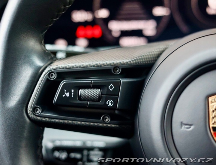 Porsche Taycan Turbo S | PDCC - Pasažie 2023