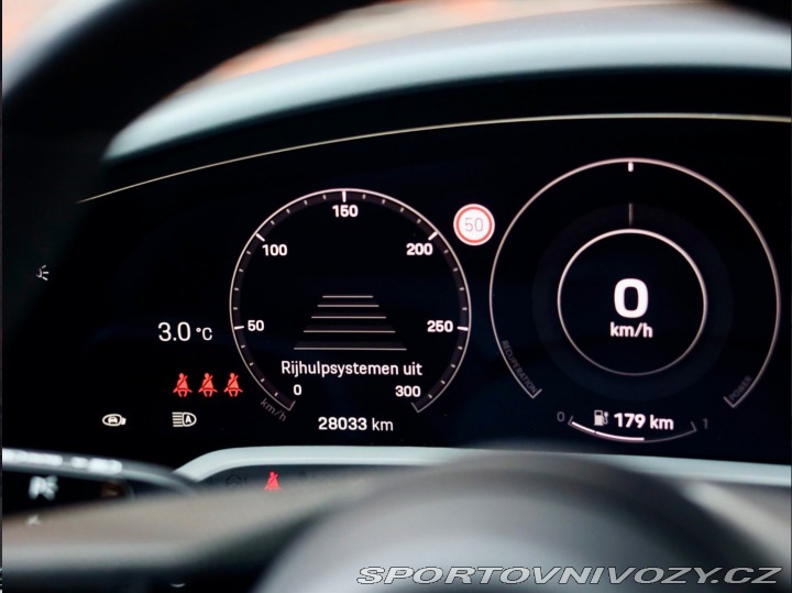 Porsche Taycan Turbo S | PDCC - Pasažie 2023