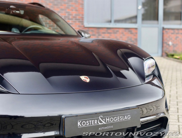 Porsche Taycan Turbo S | PDCC - Pasažie 2023