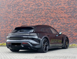 Porsche Taycan Turbo S | PDCC - Pasažie 2023