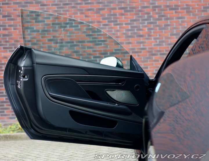 Aston Martin Vanquish 5.2 V12 | Nový model - Q 2024