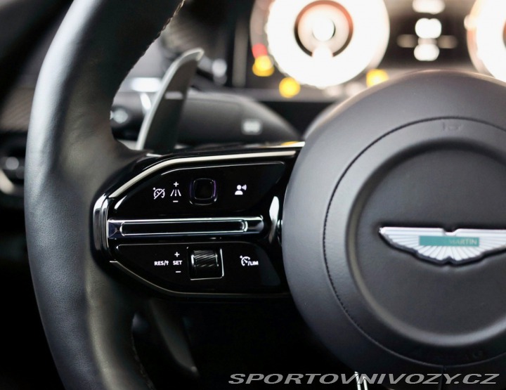 Aston Martin Vanquish 5.2 V12 | Nový model - Q 2024