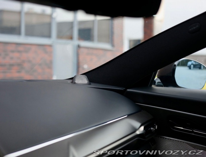 Aston Martin Vanquish 5.2 V12 | Nový model - Q 2024