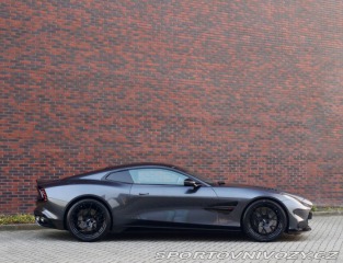 Aston Martin Vanquish 5.2 V12 | Nový model - Q 2024