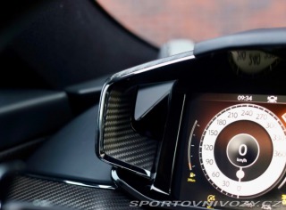 Aston Martin Vanquish 5.2 V12 | Nový model - Q 2024