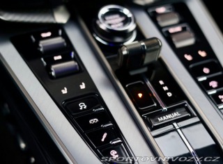 Aston Martin Vanquish 5.2 V12 | Nový model - Q 2024