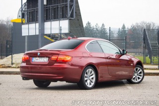 BMW 3 Coupé  320d xDrive / AJ N 2012