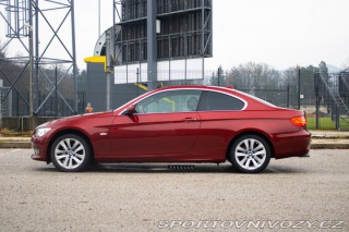 BMW 3 Coupé  320d xDrive / AJ N 2012