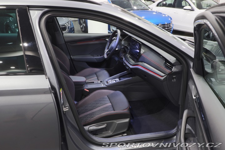Škoda Octavia RS 2.0TSI 195kW DSG 24tkm 2025