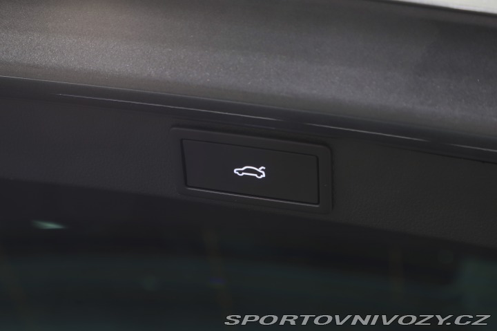 Škoda Octavia RS 2.0TSI 195kW DSG 24tkm 2025