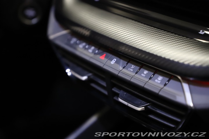 Škoda Octavia RS 2.0TSI 195kW - Záloha 2025