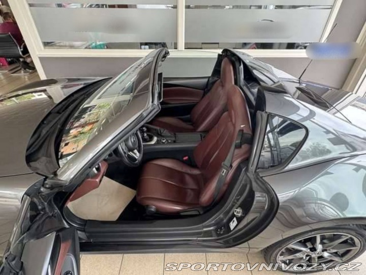 Mazda MX-5 Sports-Line RF 2.0 2017