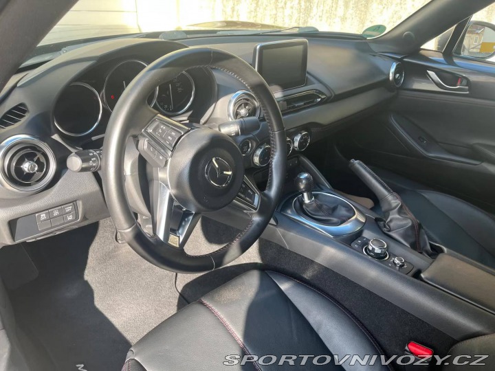 Mazda MX-5 2.0 SKYACTIV-G 160 Sports-Line 2016