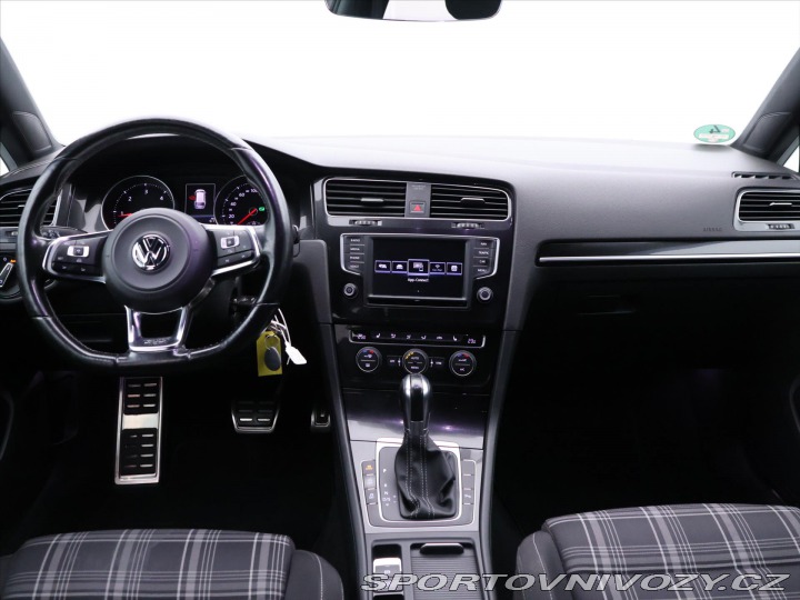 Volkswagen Golf 2,0 GTD 135kW DSG Serv.kn 2016