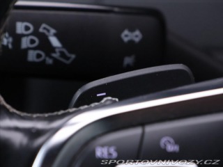 Volkswagen Golf 2,0 TDI 135kW DSG Serv.kn 2016