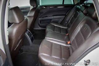 Škoda Superb Combi 3.6 FSI V6 4x4 Lau 2011