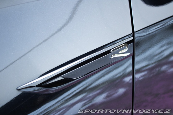 Volkswagen Golf 2.0 TSI 320k R PERFORMAN 2023