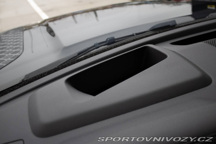 Ostatní značky Ostatní modely Land Rover Defender  110 5.0 V8 386kw Carpath 2023