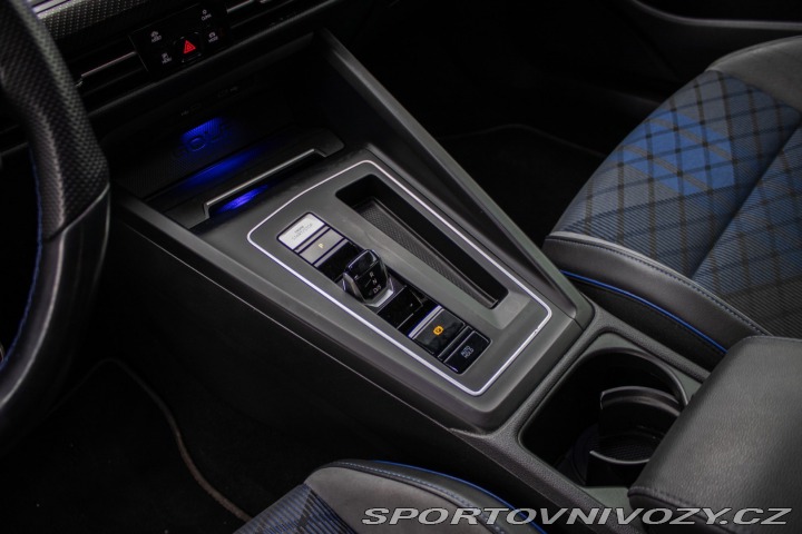 Volkswagen Golf R 2.0 TSI 4MOTION DSG // 2021