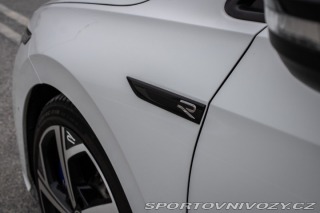 Volkswagen Golf R 2.0 TSI 4MOTION DSG // 2021