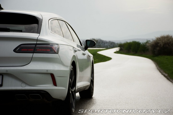 Volkswagen Arteon R 235 kw Shooting Brake 2022