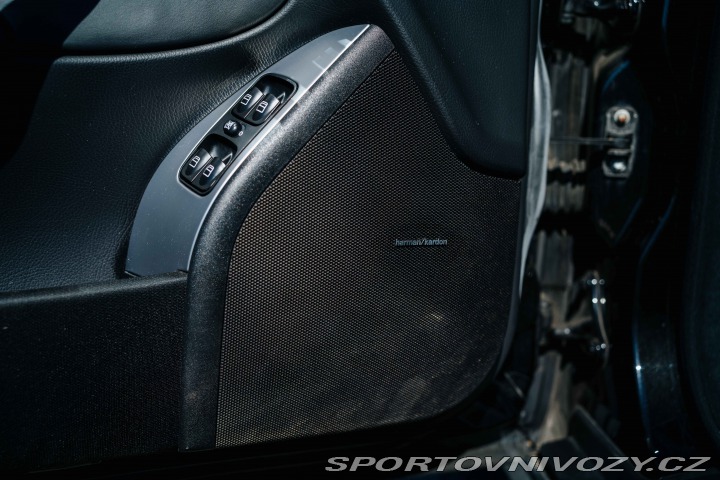 Mercedes-Benz C 55 AMG T, jen 595ks!! 2004