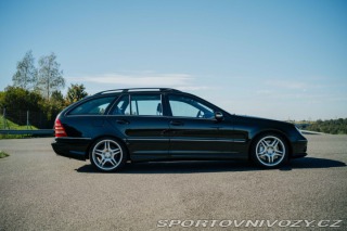 Mercedes-Benz C 55 AMG T, jen 595ks!! 2004