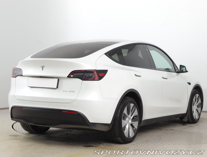 Tesla Model Y Long Range AWD 79kWh 2023