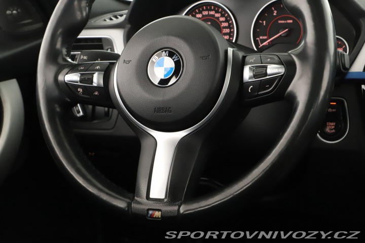 BMW 3 M Sport 330 d xDrive 2016