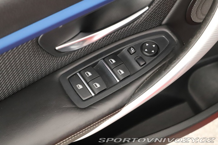 BMW 3 M Sport 330 d xDrive 2016