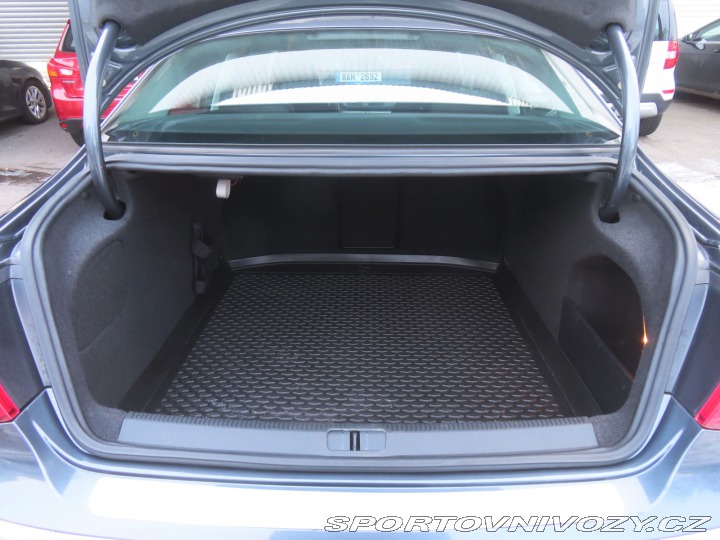 Volkswagen Passat CC CC 2.0 TDI 2009