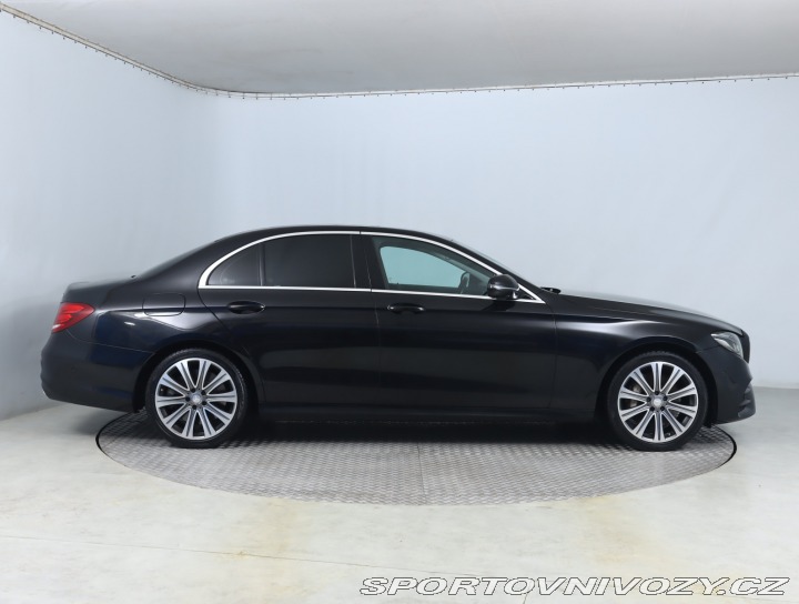 Mercedes-Benz E E 400 4MATIC 2016