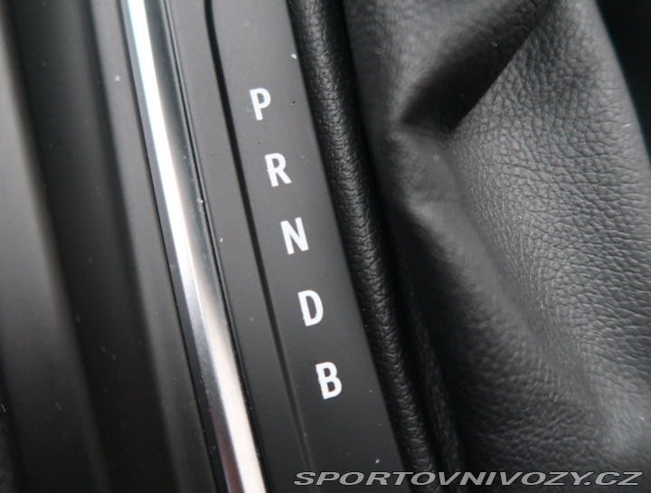 Mitsubishi Colt 1.6 Hybrid 2024