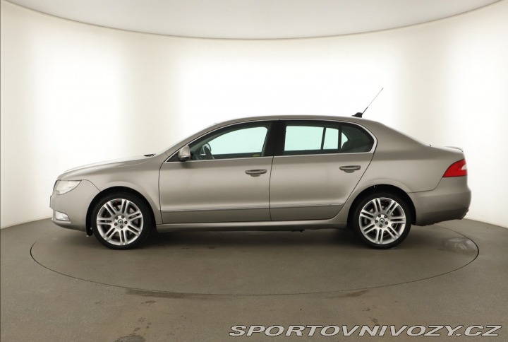 Škoda Superb 3.6 FSI V6 2009