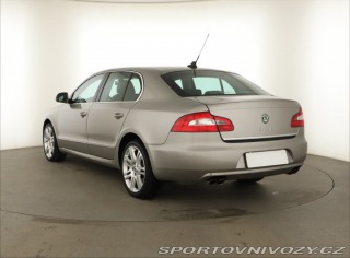 Škoda Superb 3.6 FSI V6 2009