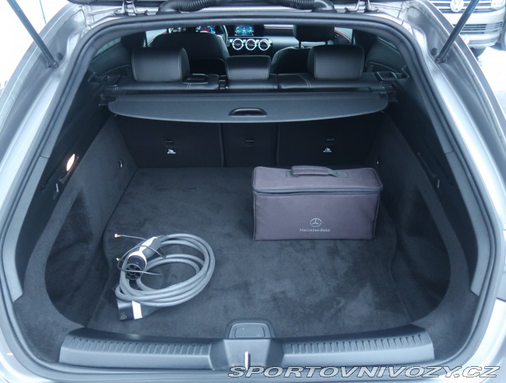 Mercedes-Benz CLA 250 e 2021