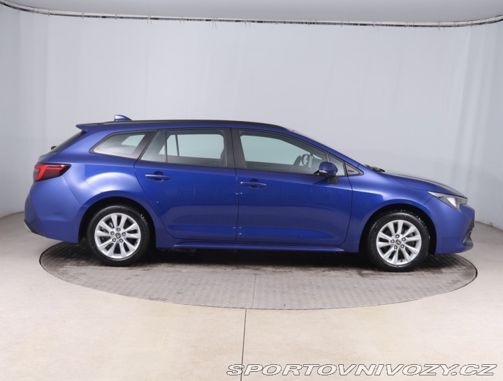 Toyota Corolla 2.0 Hybrid 2024