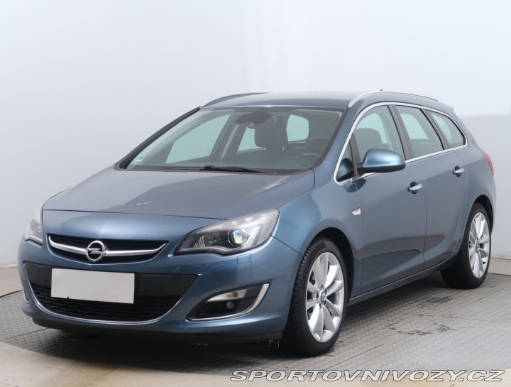 Opel Astra 2.0 CDTI 2013