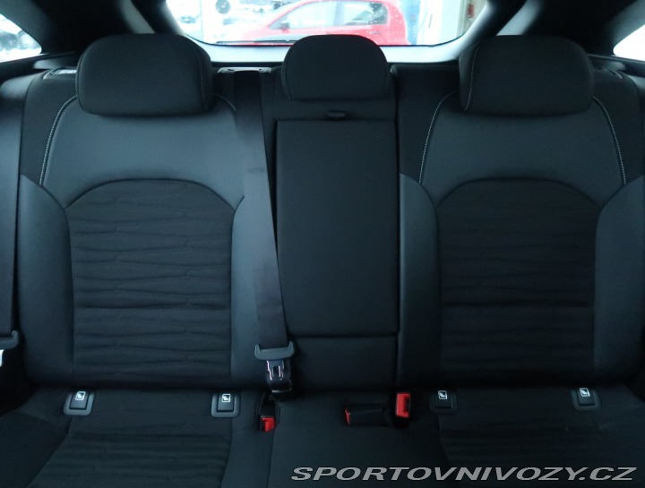 Kia ProCeed GT-Line 1.5 T-GDI 2025