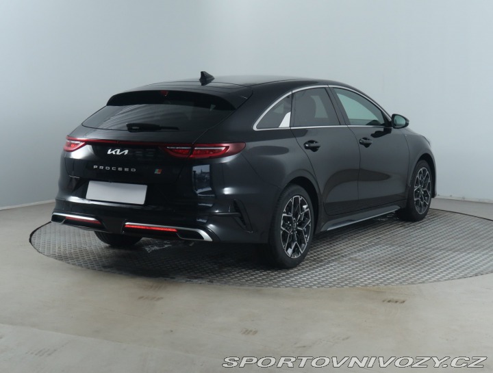 Kia ProCeed GT-Line 1.5 T-GDI 2025