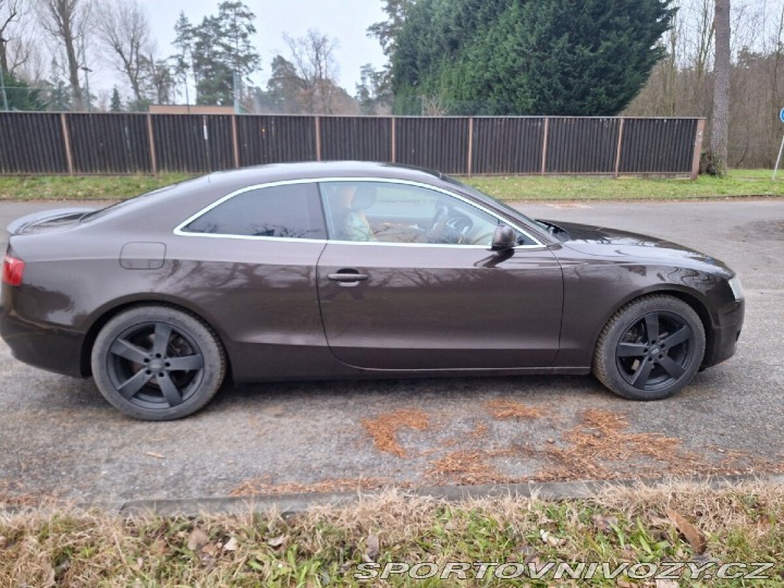 Audi Ostatní modely Q5 2,0   2 l benzin 2011