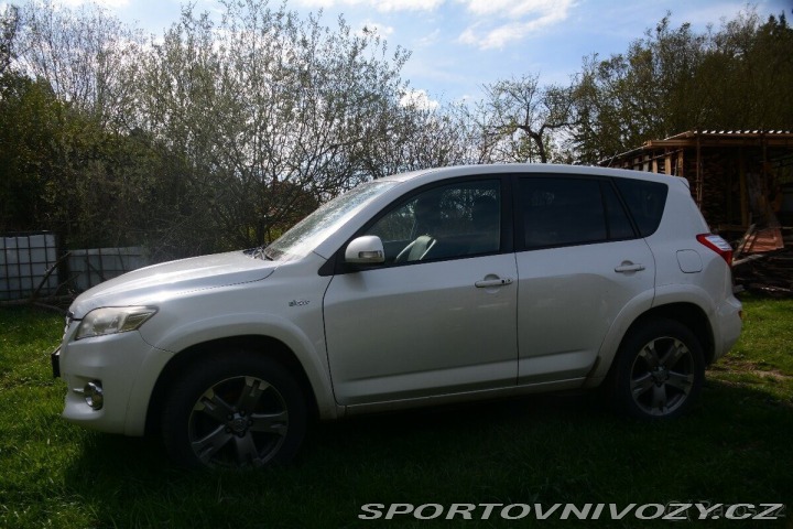 Toyota Ostatní modely RAV4 4 2010