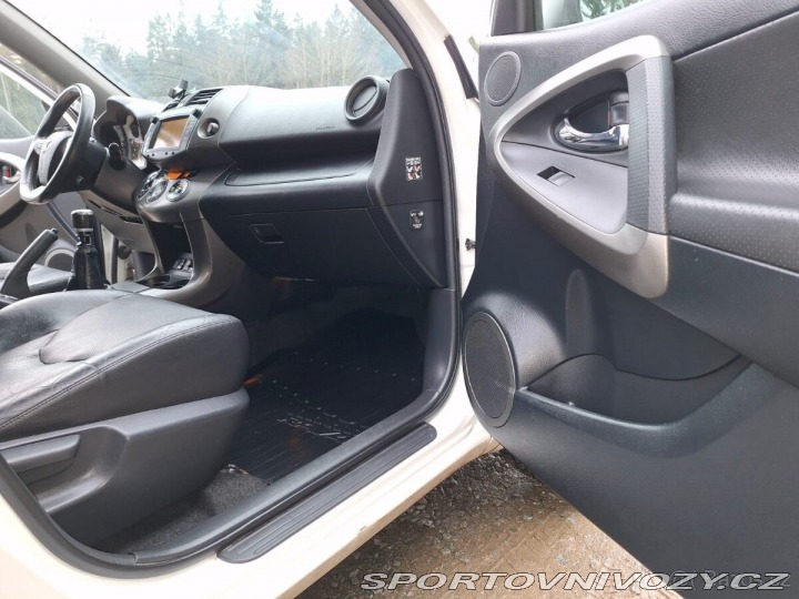 Toyota Ostatní modely RAV4 4 2010