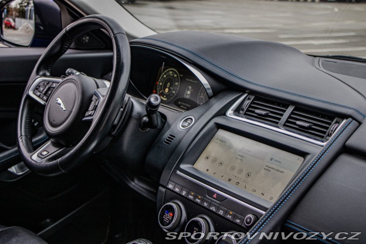Jaguar E-Pace 2.0 R-Dynamic SE AWD A9 2019
